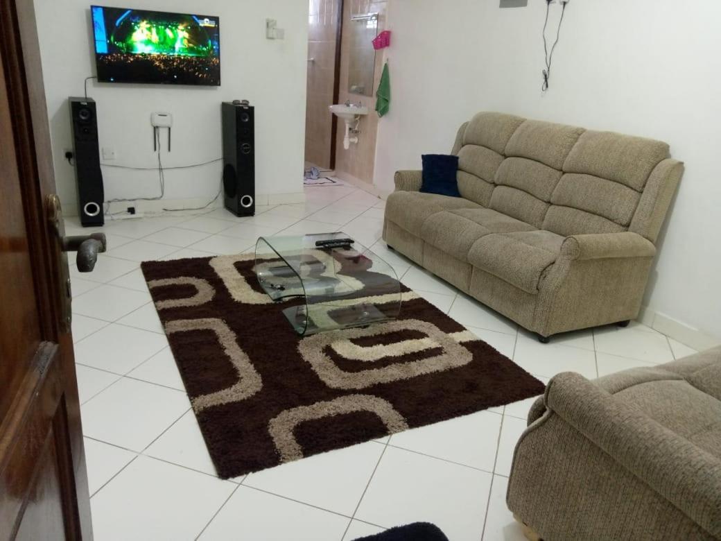 Lux Suites Bamburi Furnished Apartments Exterior foto